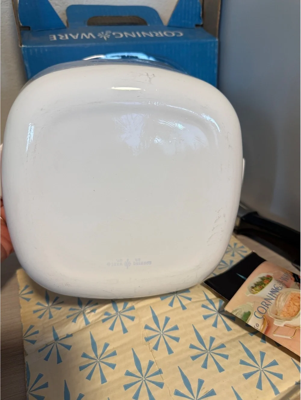 Vintage CorningWare Blue Cornflower Square 2.5qt Casserole dish w lid+handle